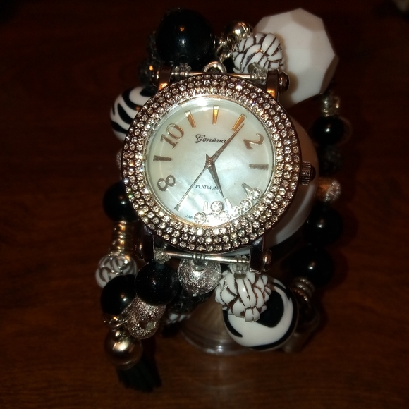 Watches, Clocks - Picture 7 of 13